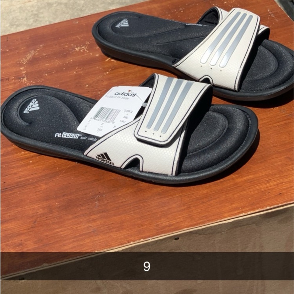 Brand new never worn addidas slides size 9